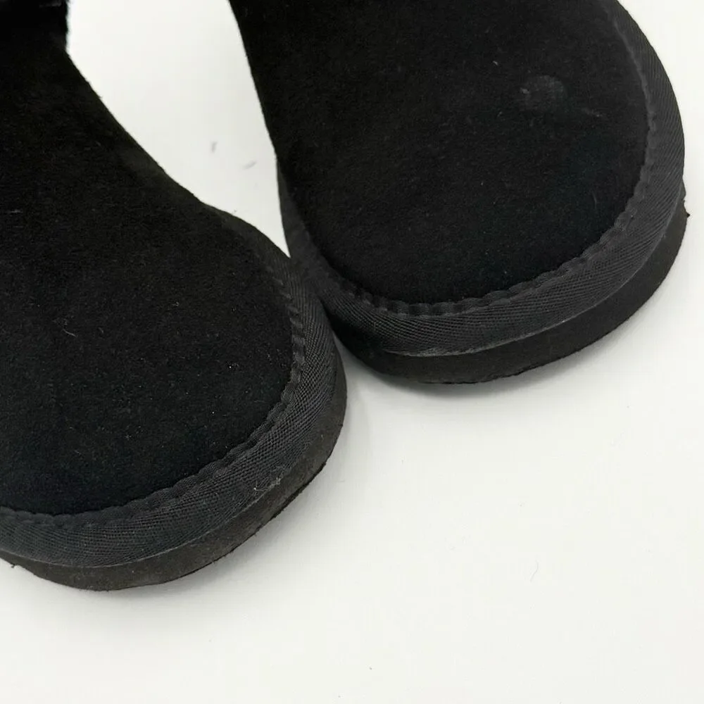 UGG Black Bailey Bow Sheepskin Winter Boots - Little Kids US Size